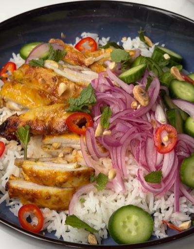 Coconut Sriracha Chicken Rice Bowls